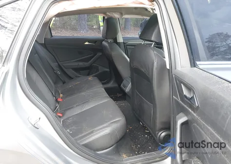 2020 Volkswagen Jetta 1.4T Sel from USA, damaged, VIN 3VWE57BU9LM082552